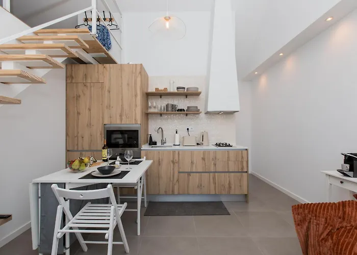 Casa Adega, Azoia-meco-sesimbra * Sesimbra